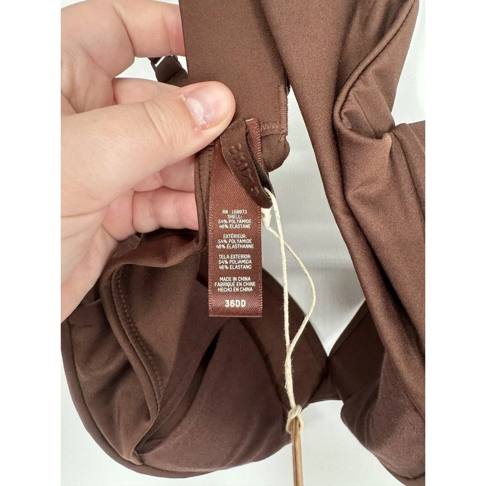 SKIMS Customized Push Up Plunge Bra Womens 36DD Cocoa Brown Padded Underwired